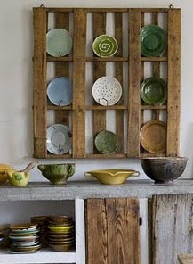 Recycled dishrack from a wooden pallet.